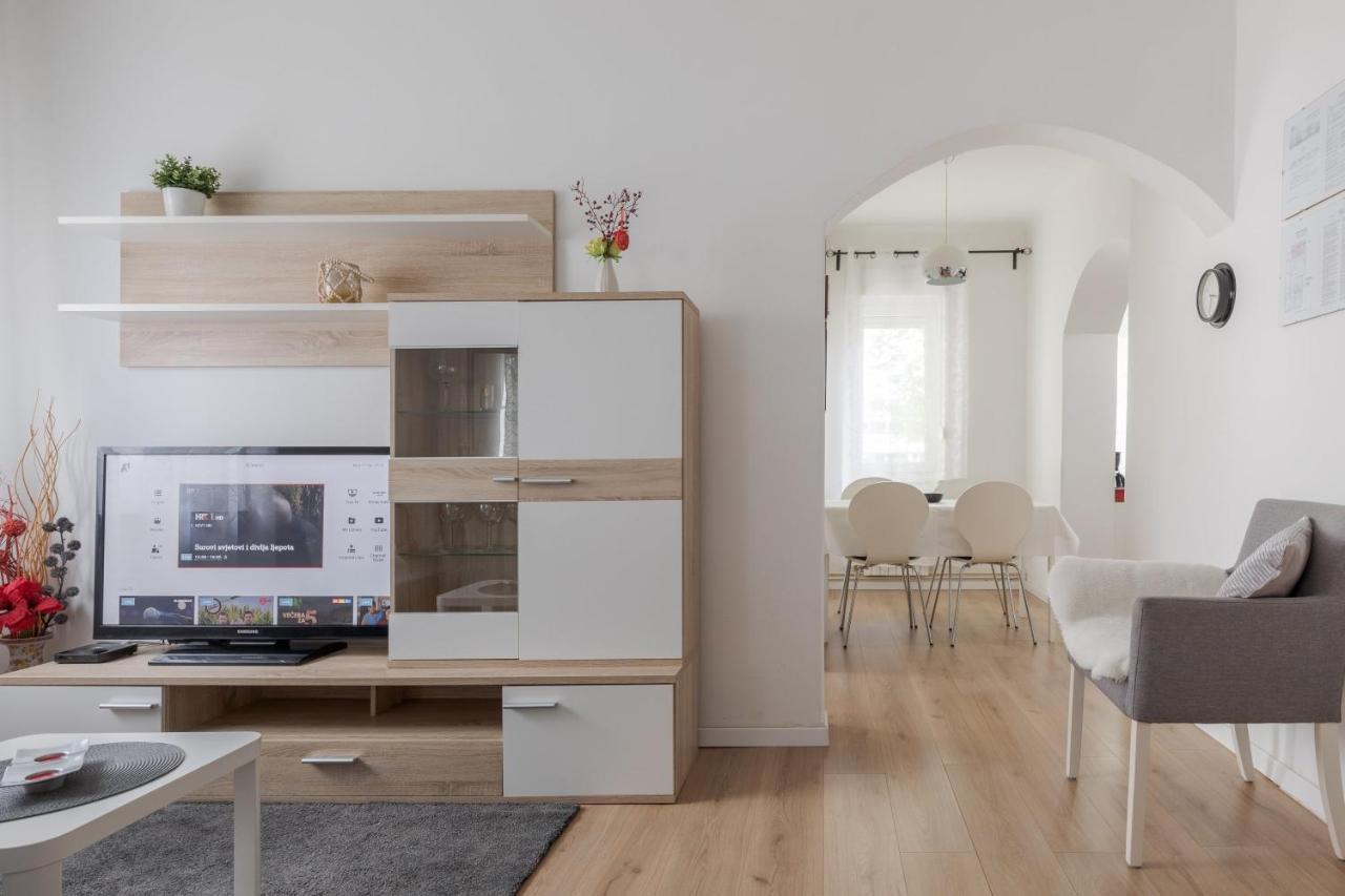 Lisinski Apartment With Private Parking Zagreb Ngoại thất bức ảnh